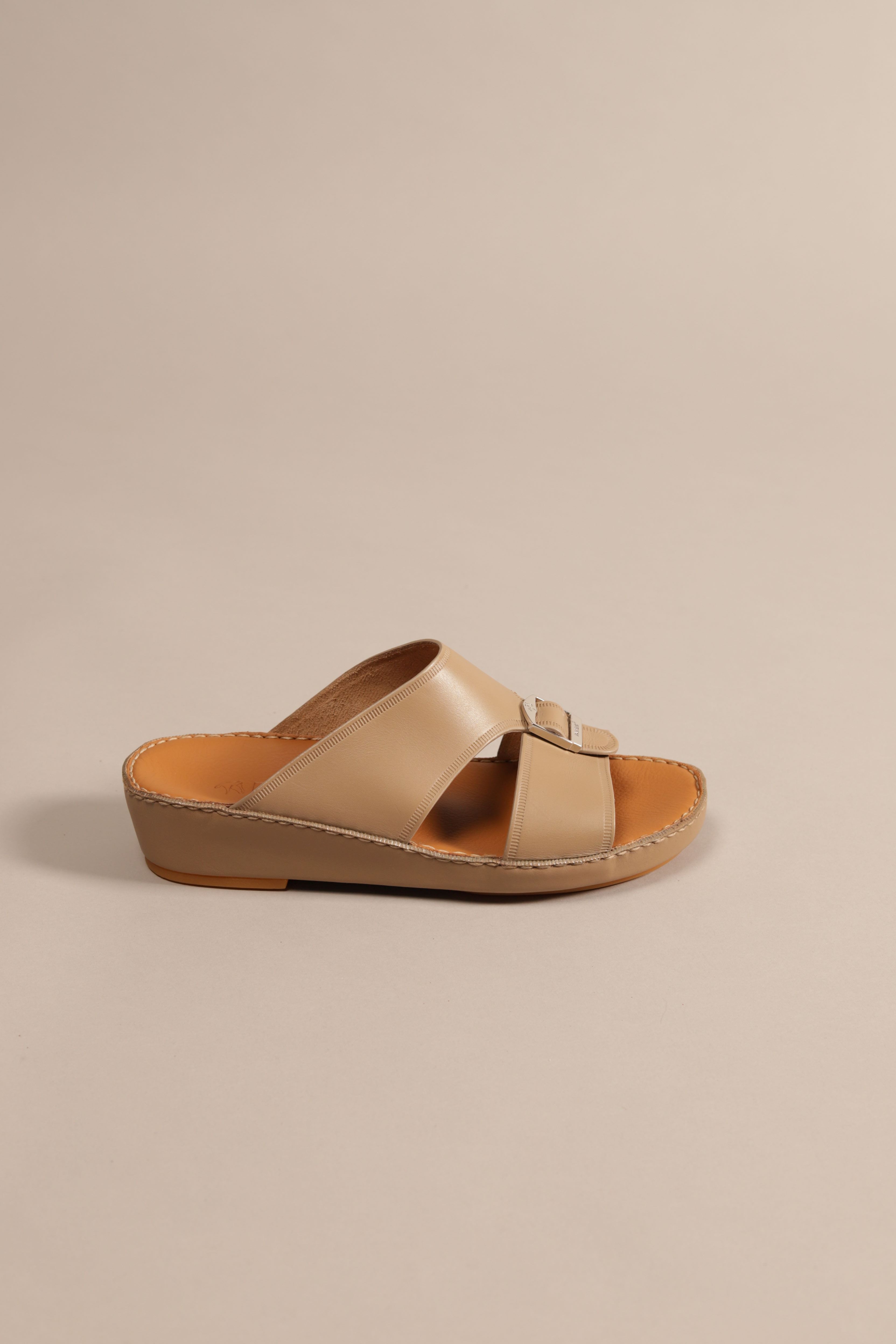 F 1493 Novo Calf Sharon - Fares