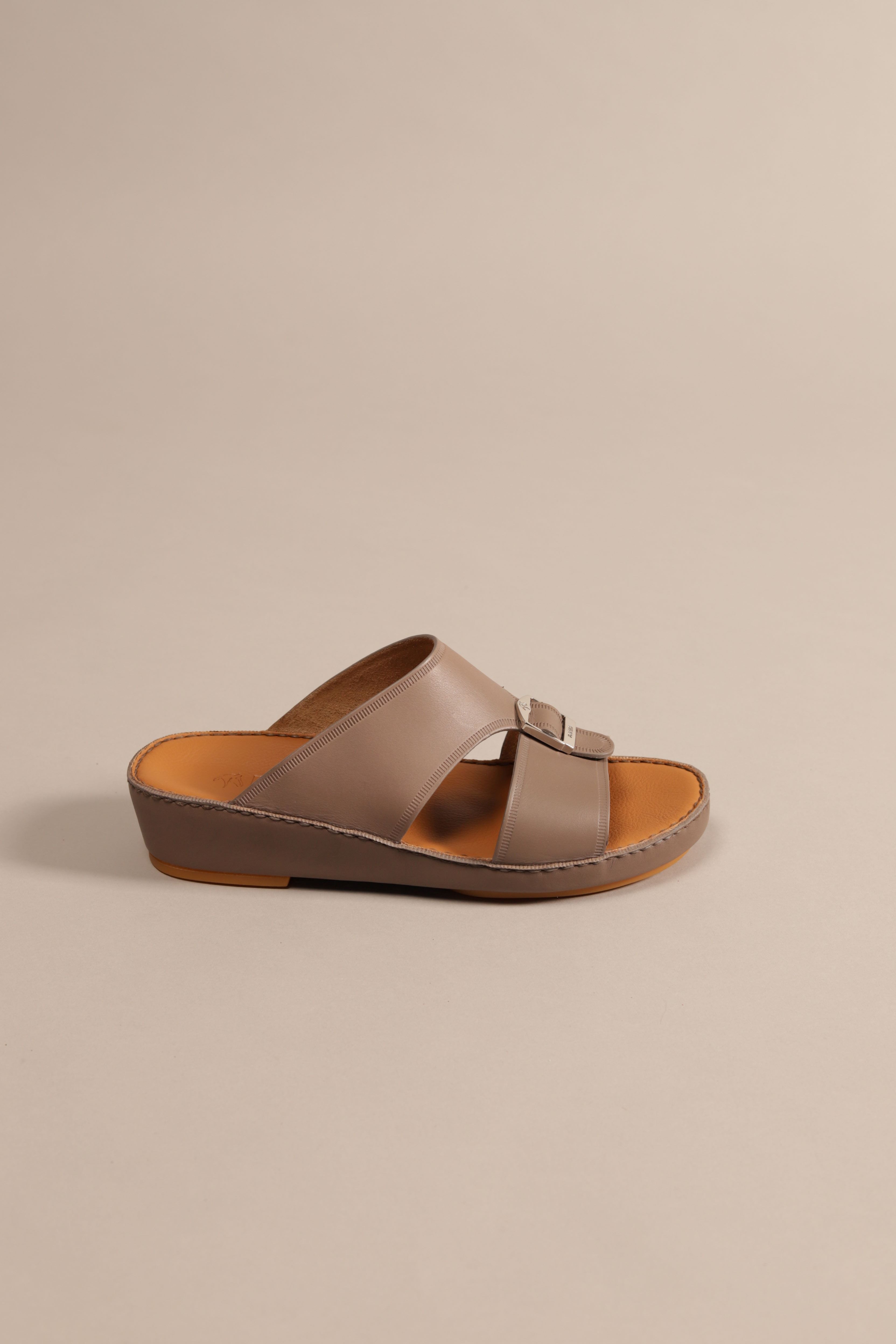 F 1493 Novo Calf Taupe - Fares