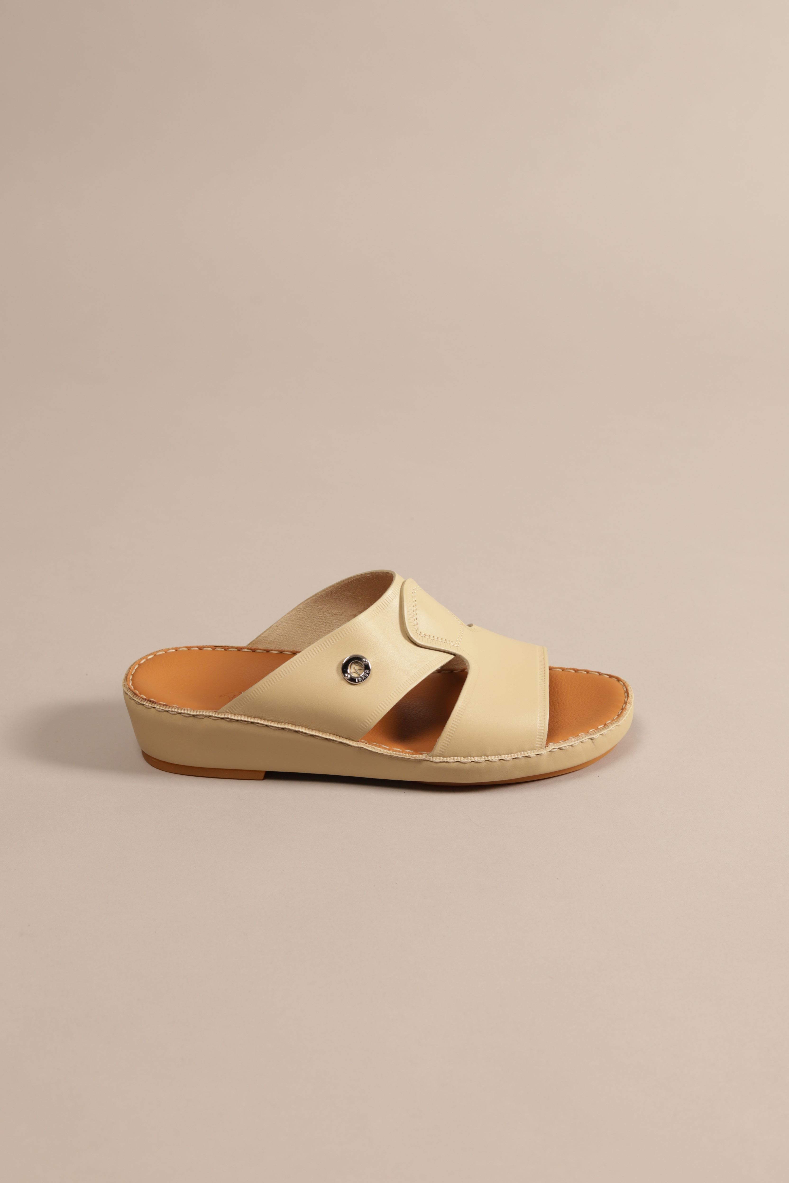 F 177 Novo Calf Beige 390 - Fares