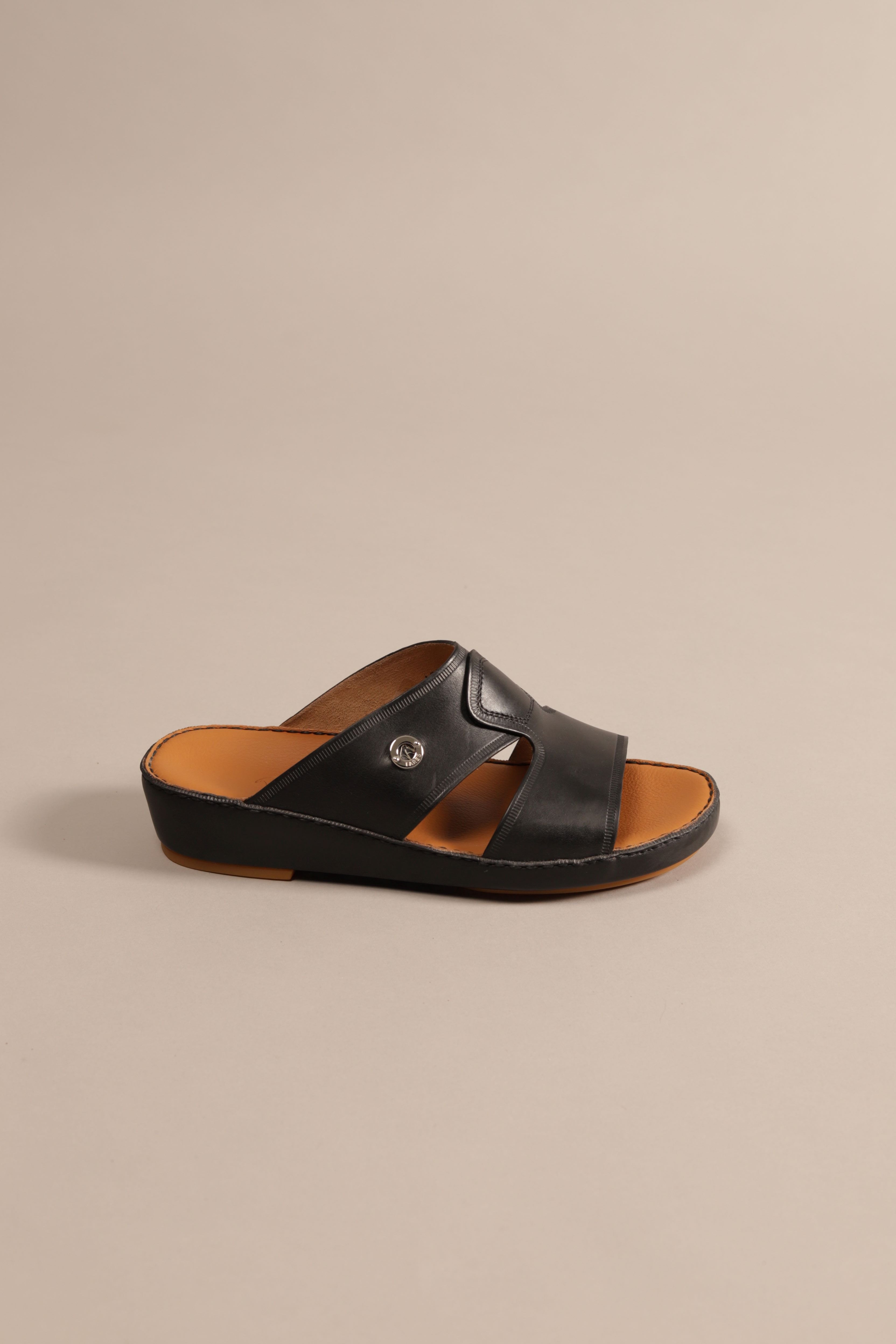 F 177 Novo Calf Black - Fares