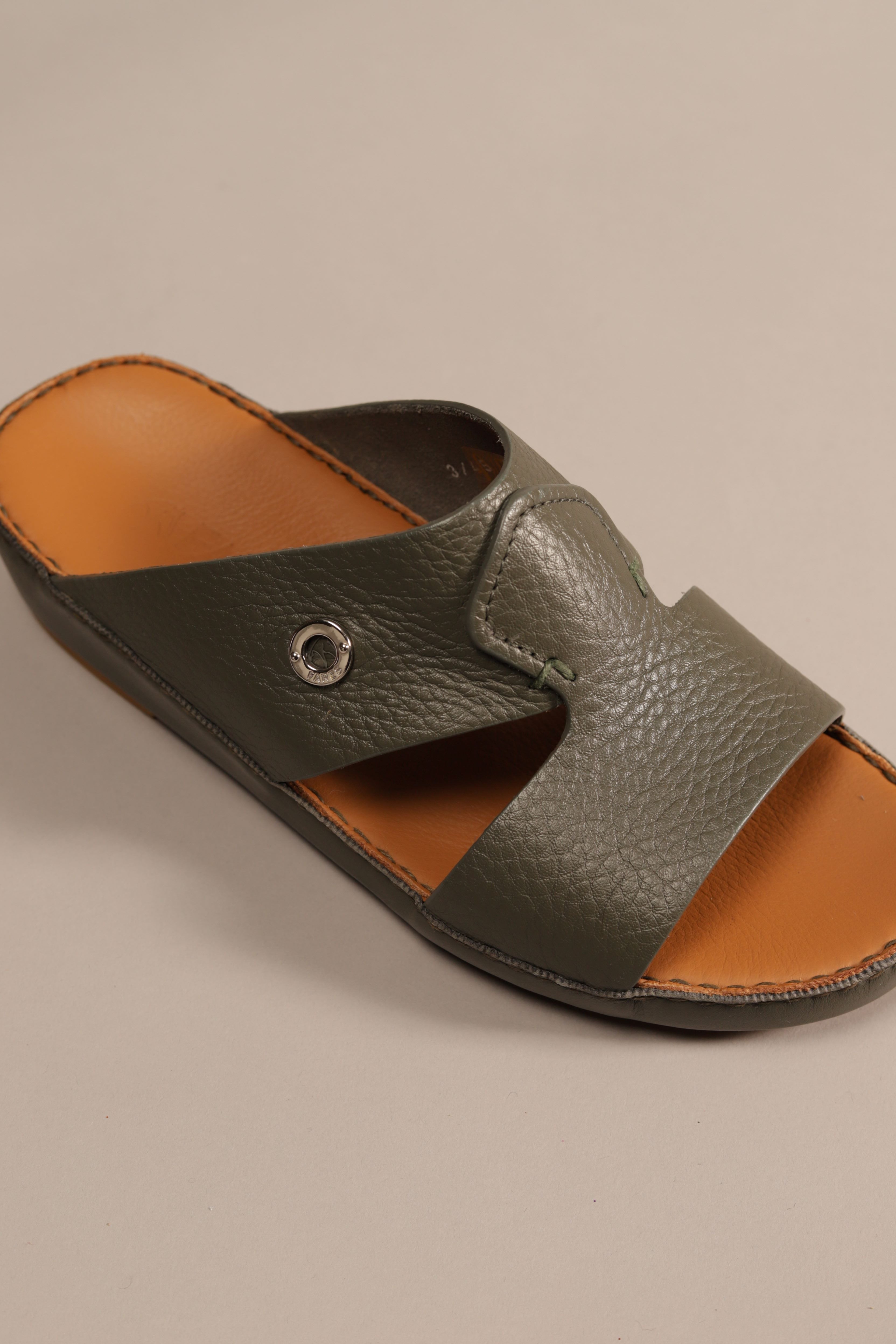 F 3190 Trotter Grigioliva - Fares
