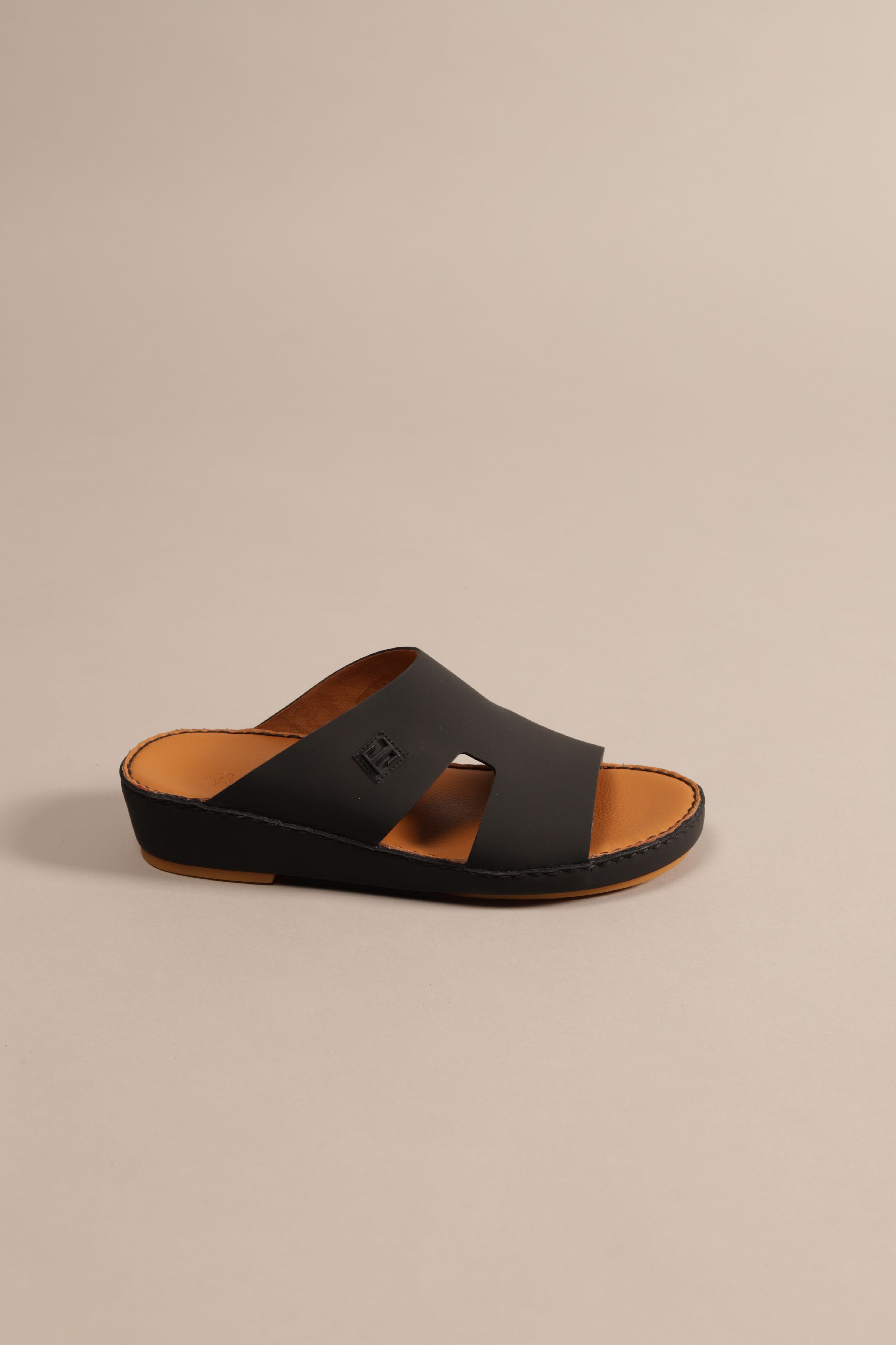 F 3259 Matt FF Black - Fares