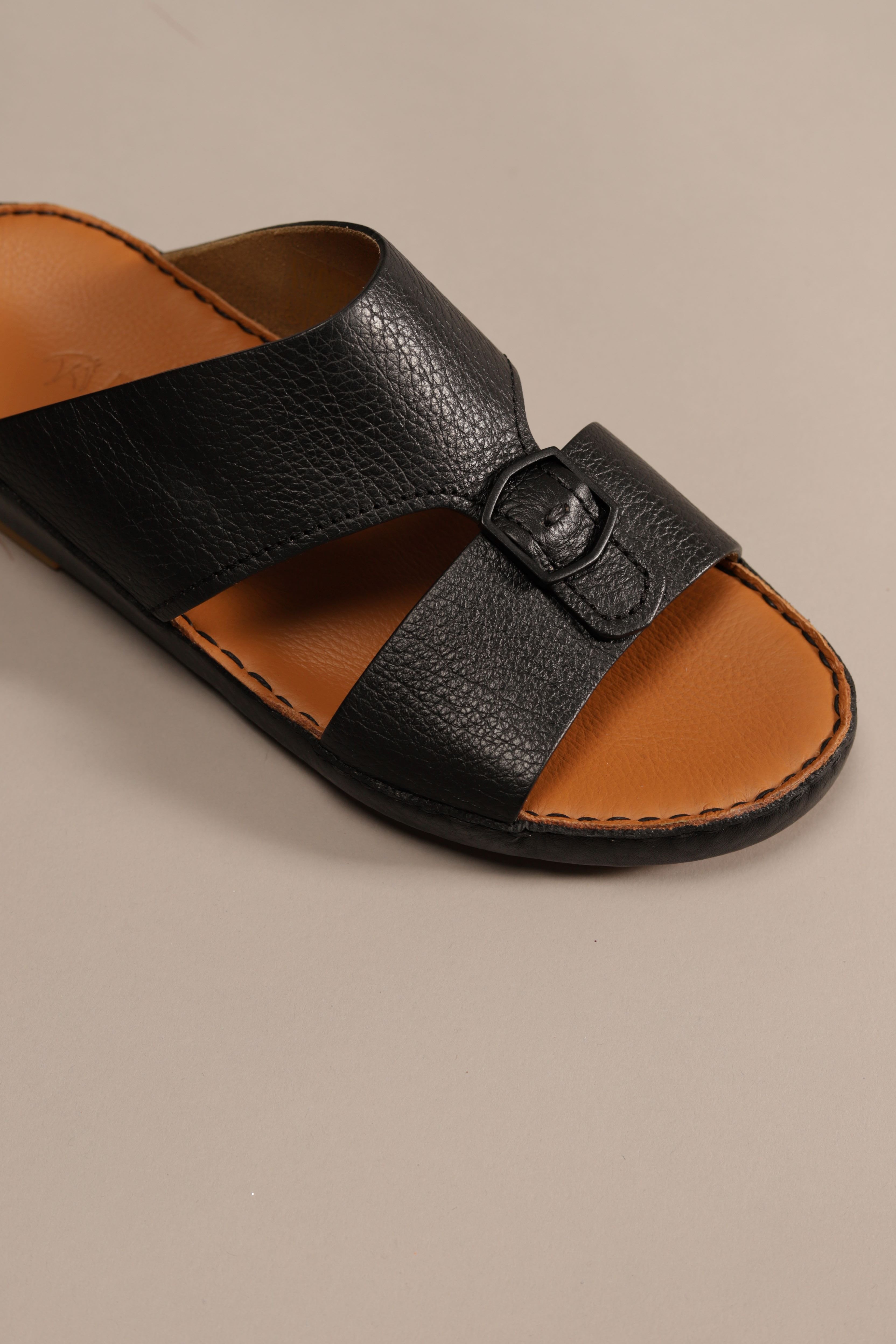 F 3263 Trotter Black - Fares