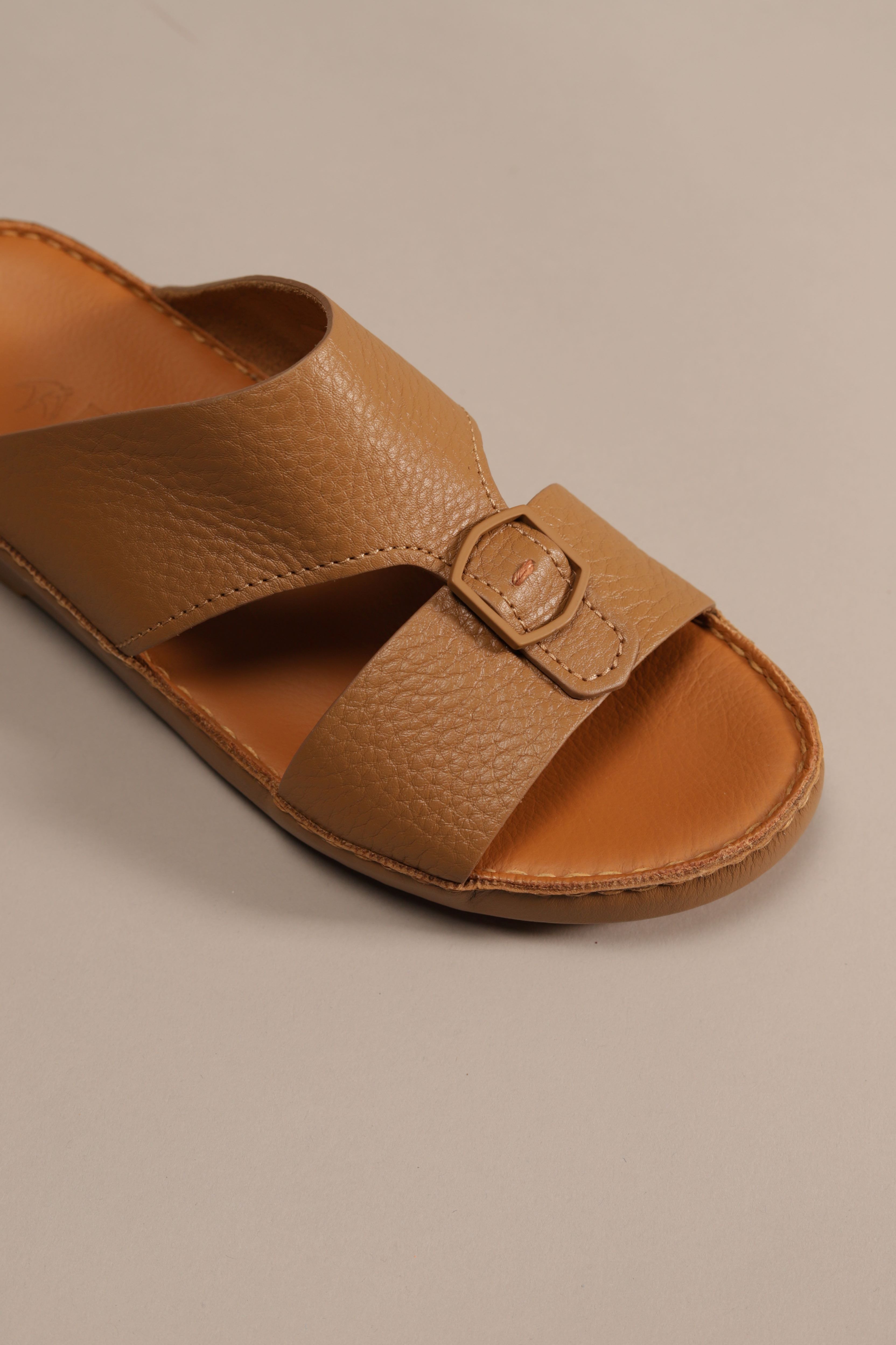 F 3263 Trotter Camel - Fares