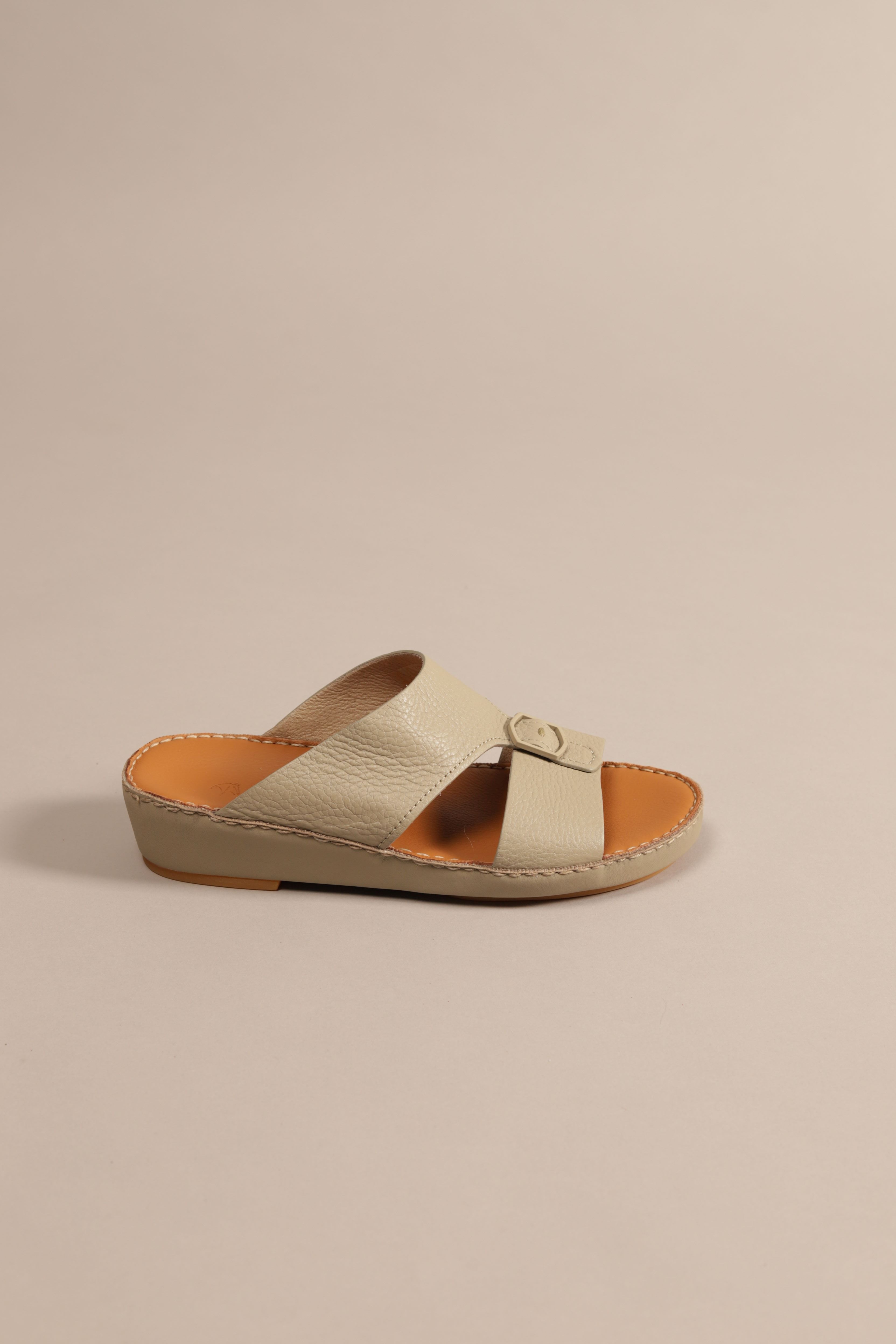 F 3263 Trotter Cardamomo - Fares