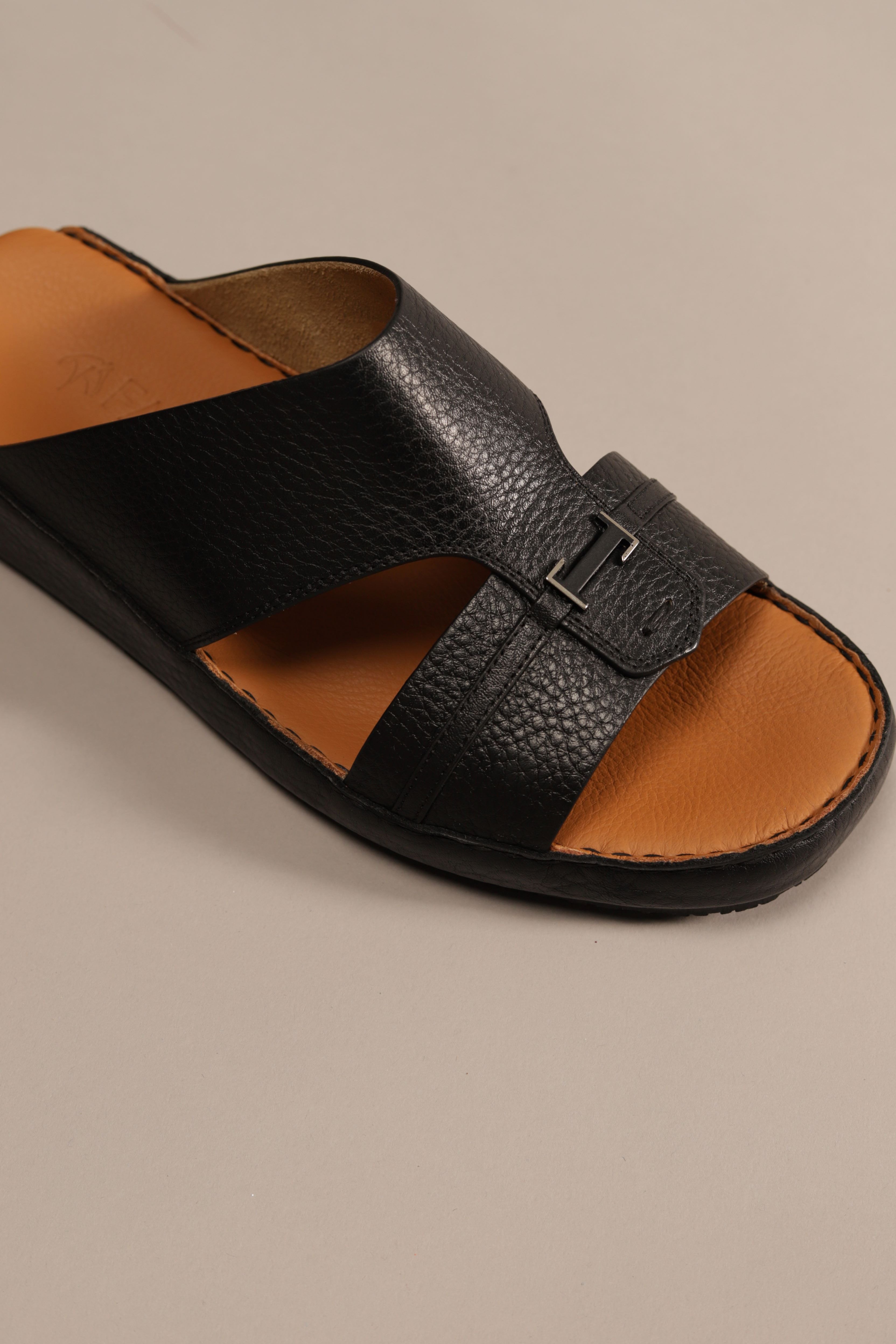 F 3276 Trotter ALB FF Black - Fares