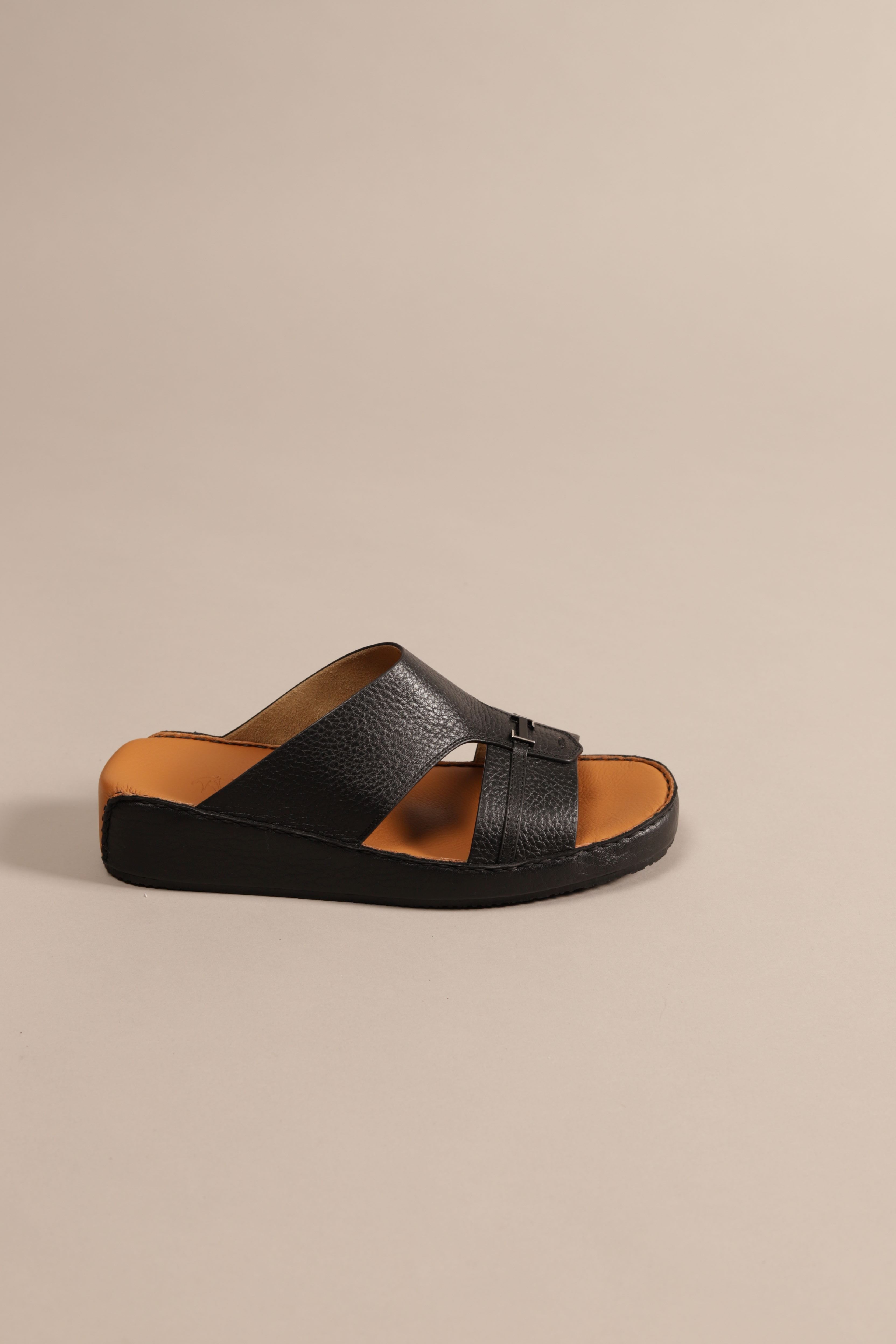F 3276 Trotter ALB FF Black - Fares