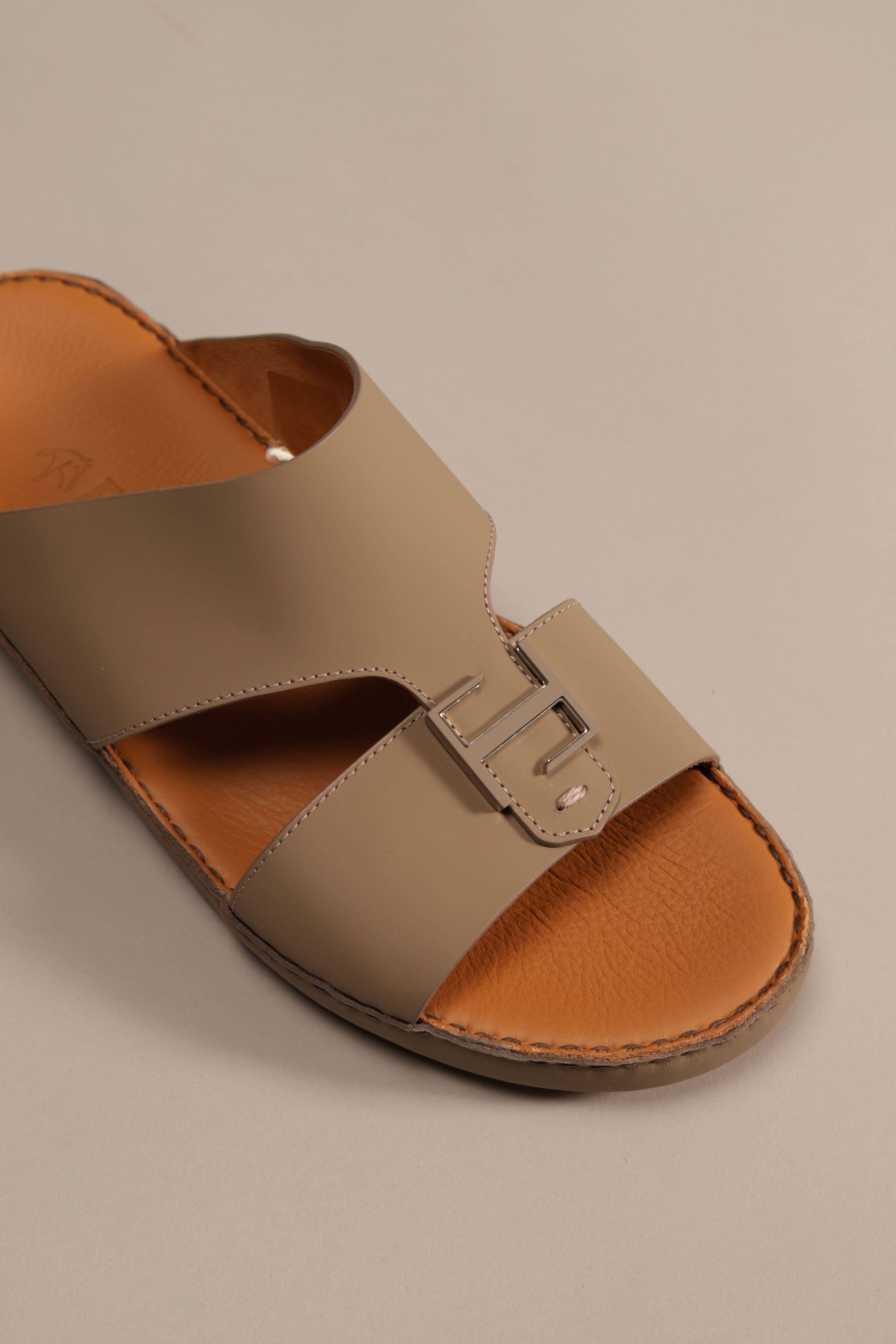 F 3283 Matt FF Taupe - Fares