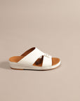 F 3283 Matt FF White - Fares
