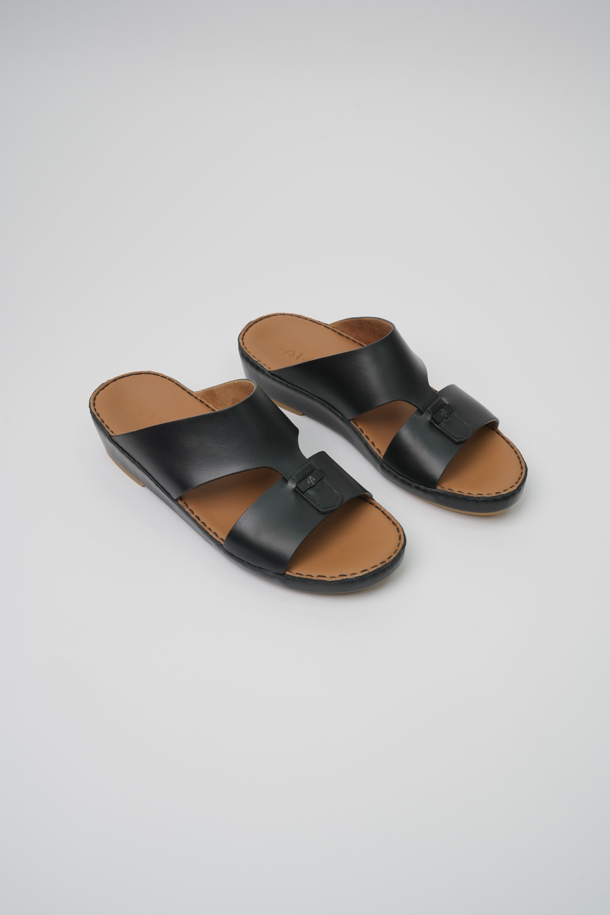F 3192 Soft Napa Calf Classic Black - Fares