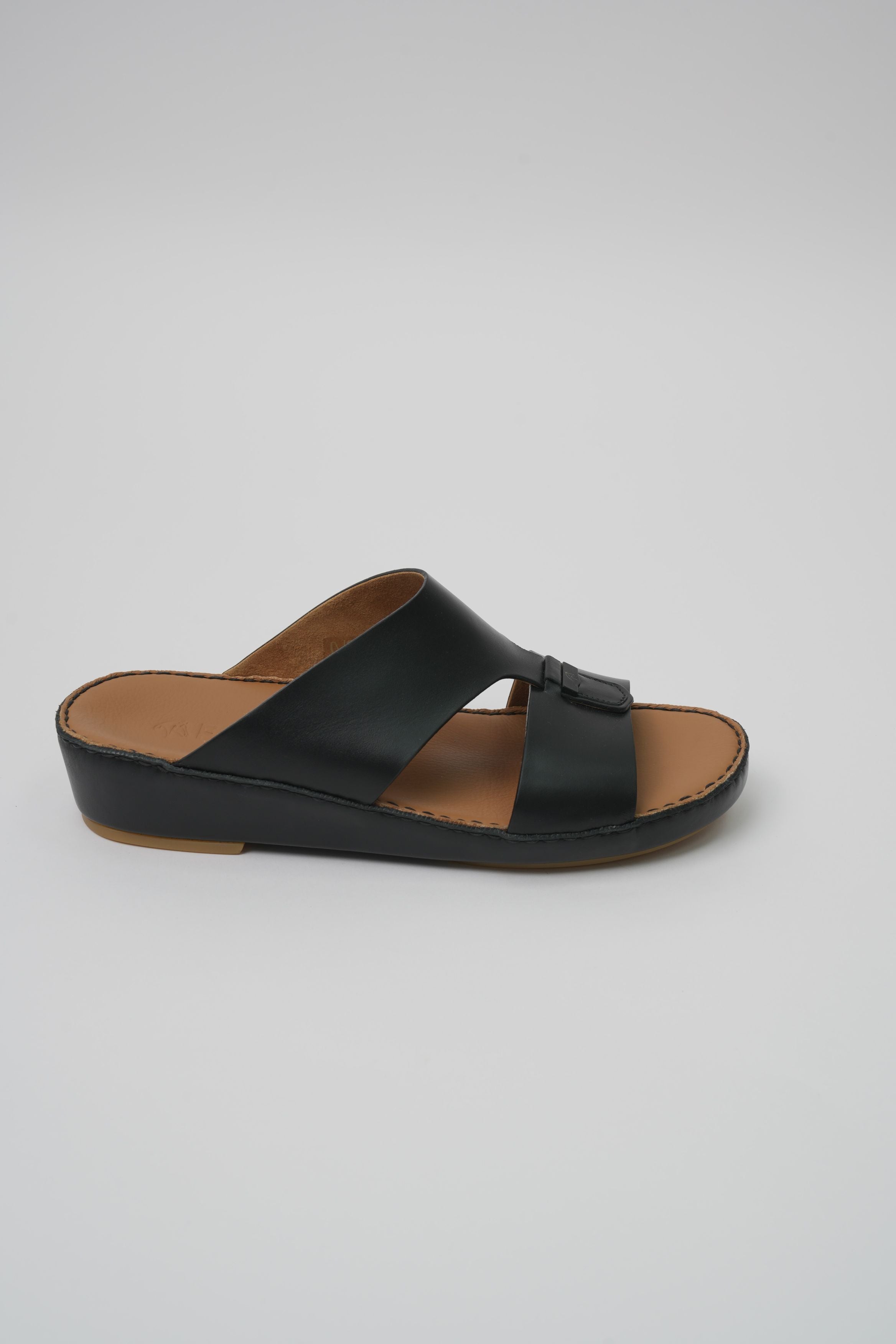 F 3192 Soft Napa Calf Classic Black - Fares