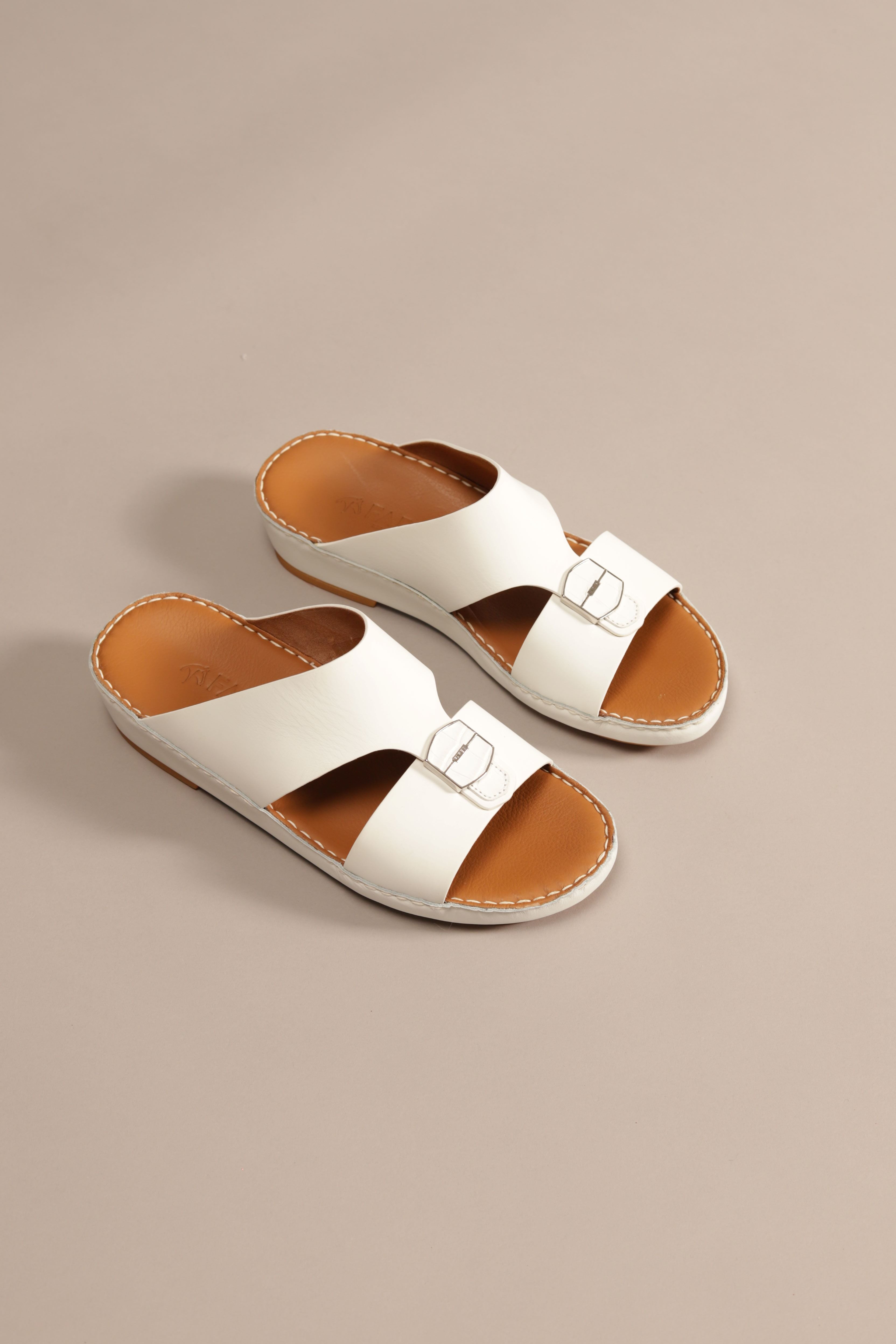 F 3265 Matt Touch Crocodile White - Fares