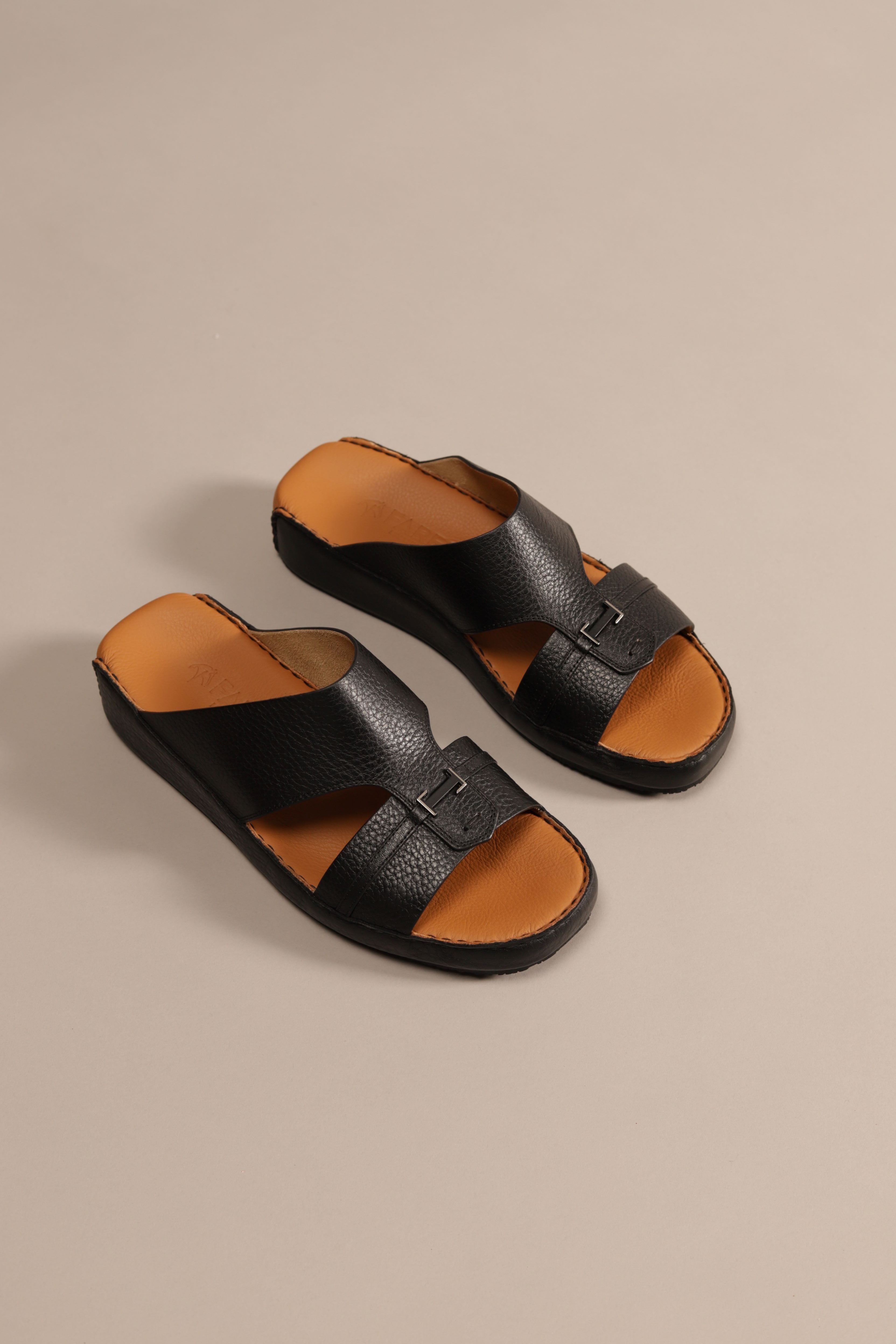 F 3276 Trotter ALB FF Black - Fares