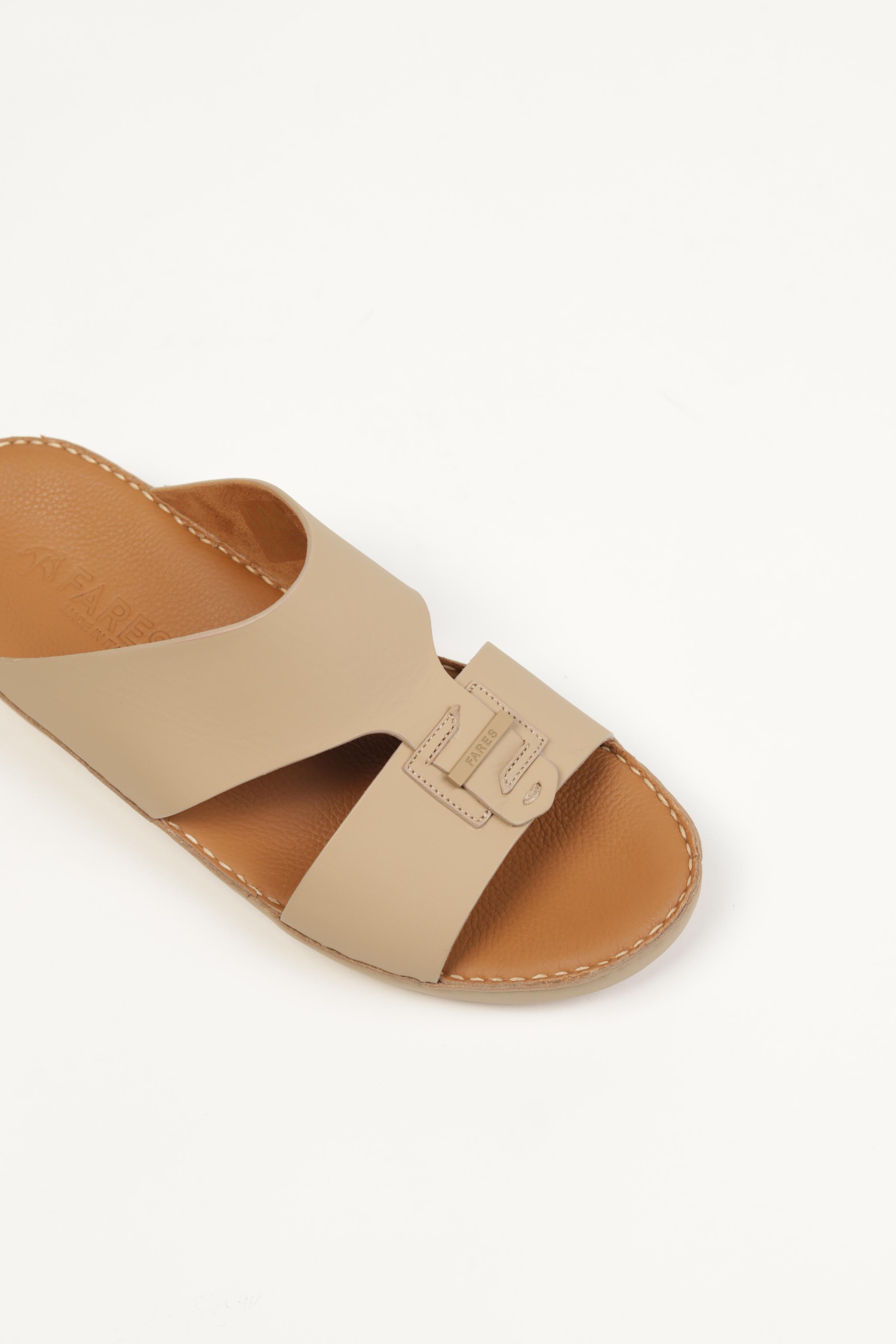 Premium Men's Sandals in UAE, expertly crafted in Italy from 100% natural leather.