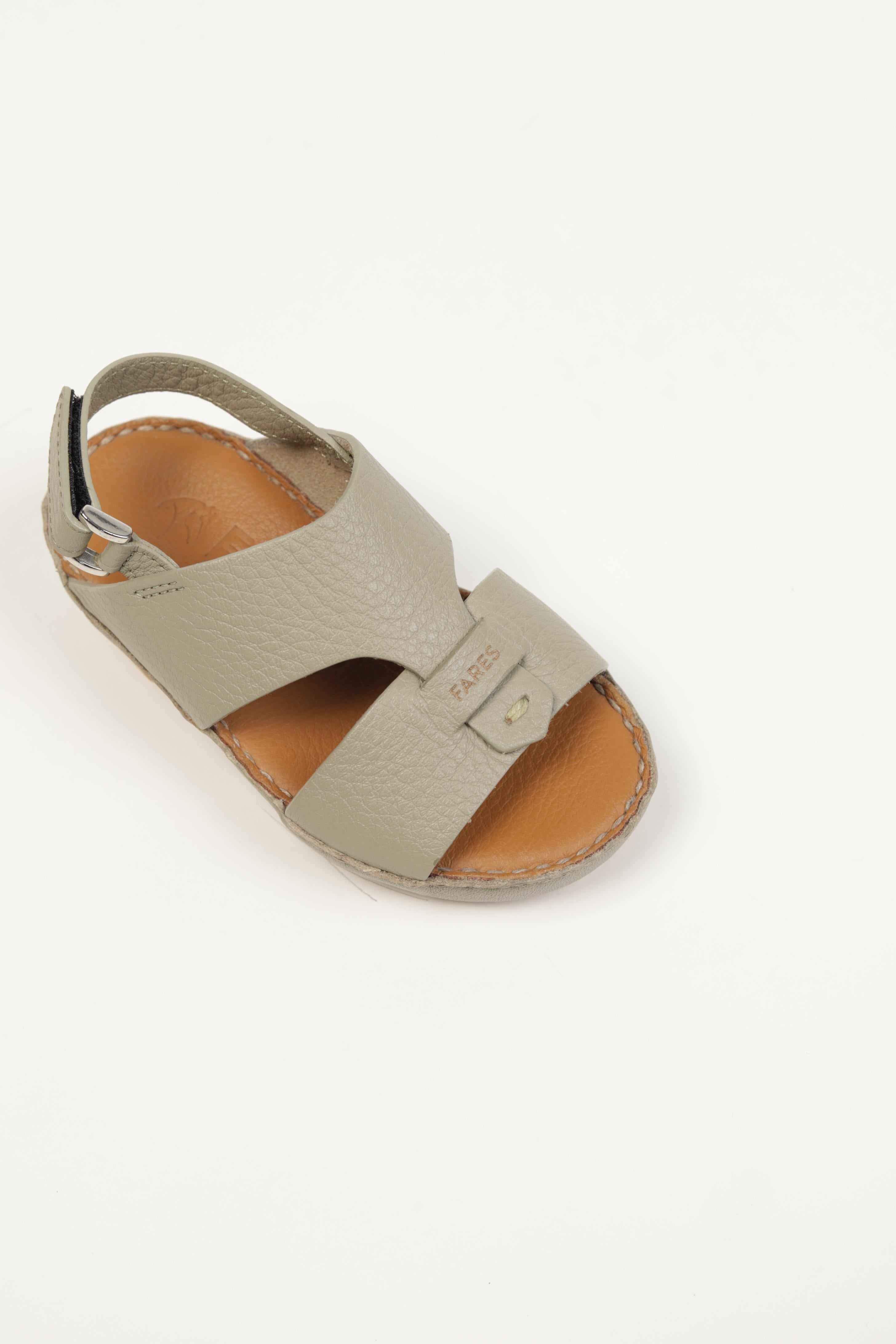 FB 3275 TROTTER CARDAMOMO - Fares