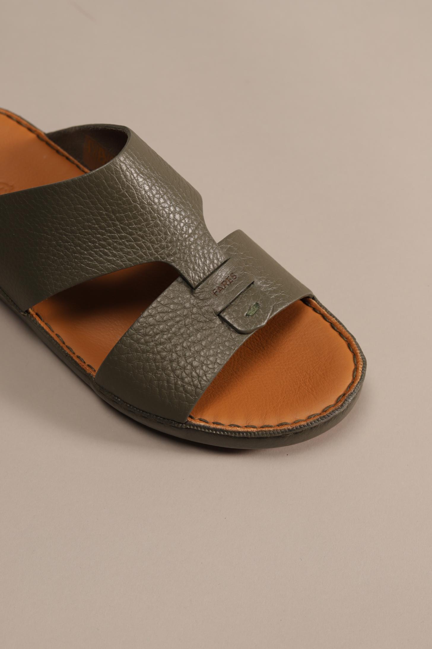 F 3275 Trotter Grigioliva - Fares
