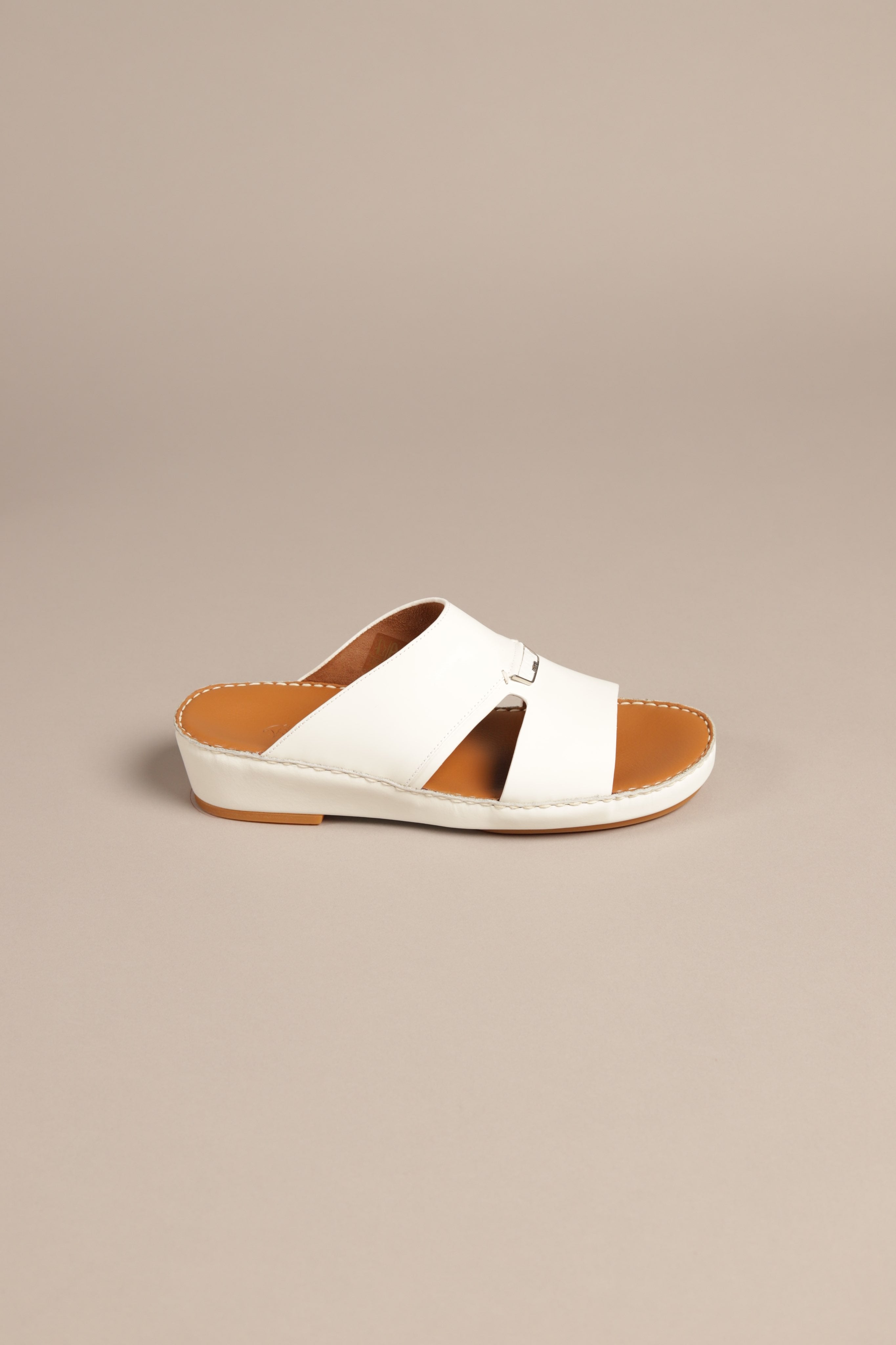 F 3191 Matt Touch Crocodile White - Fares