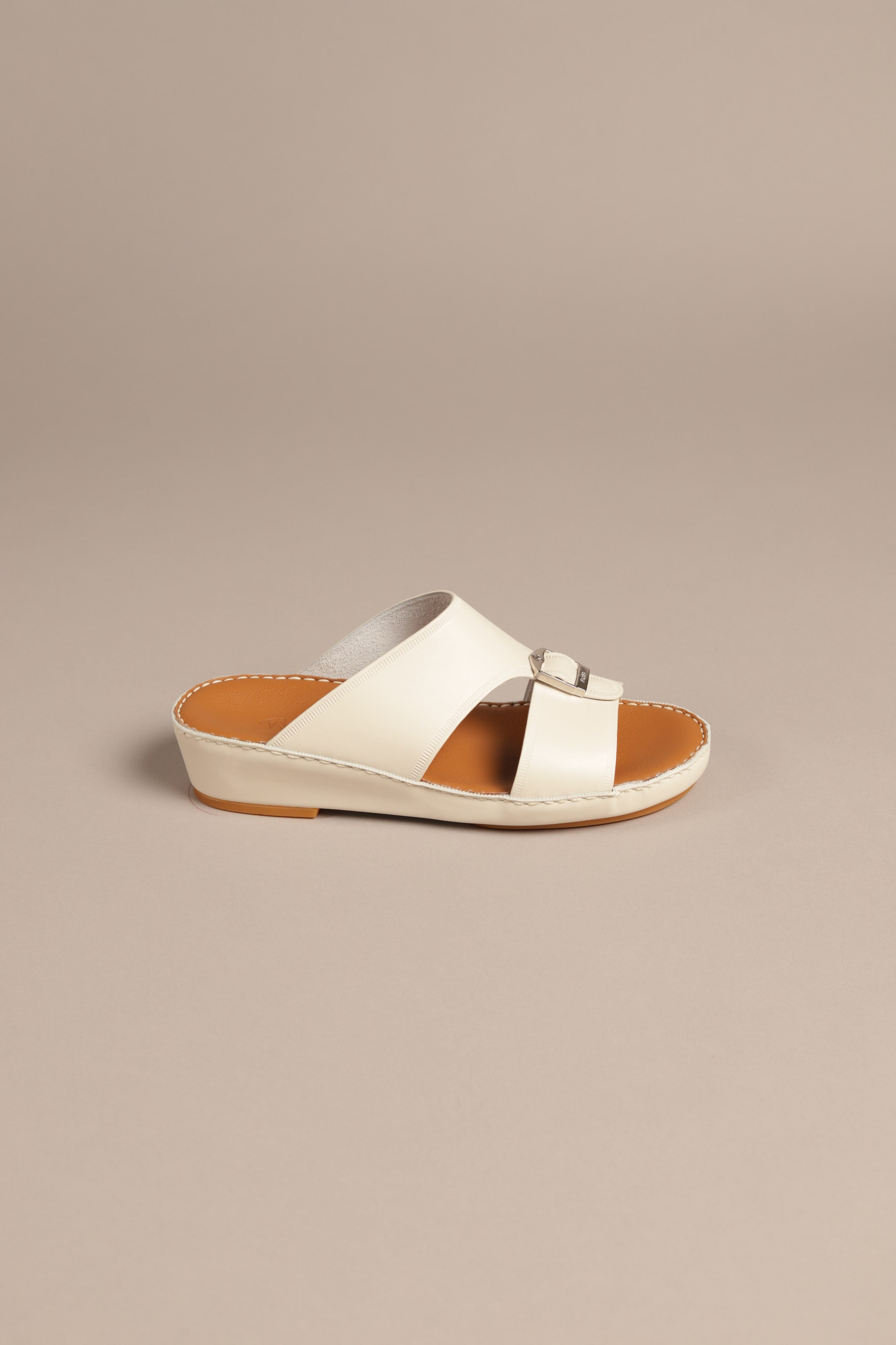 F 1493 Novo Calf Off White - Fares
