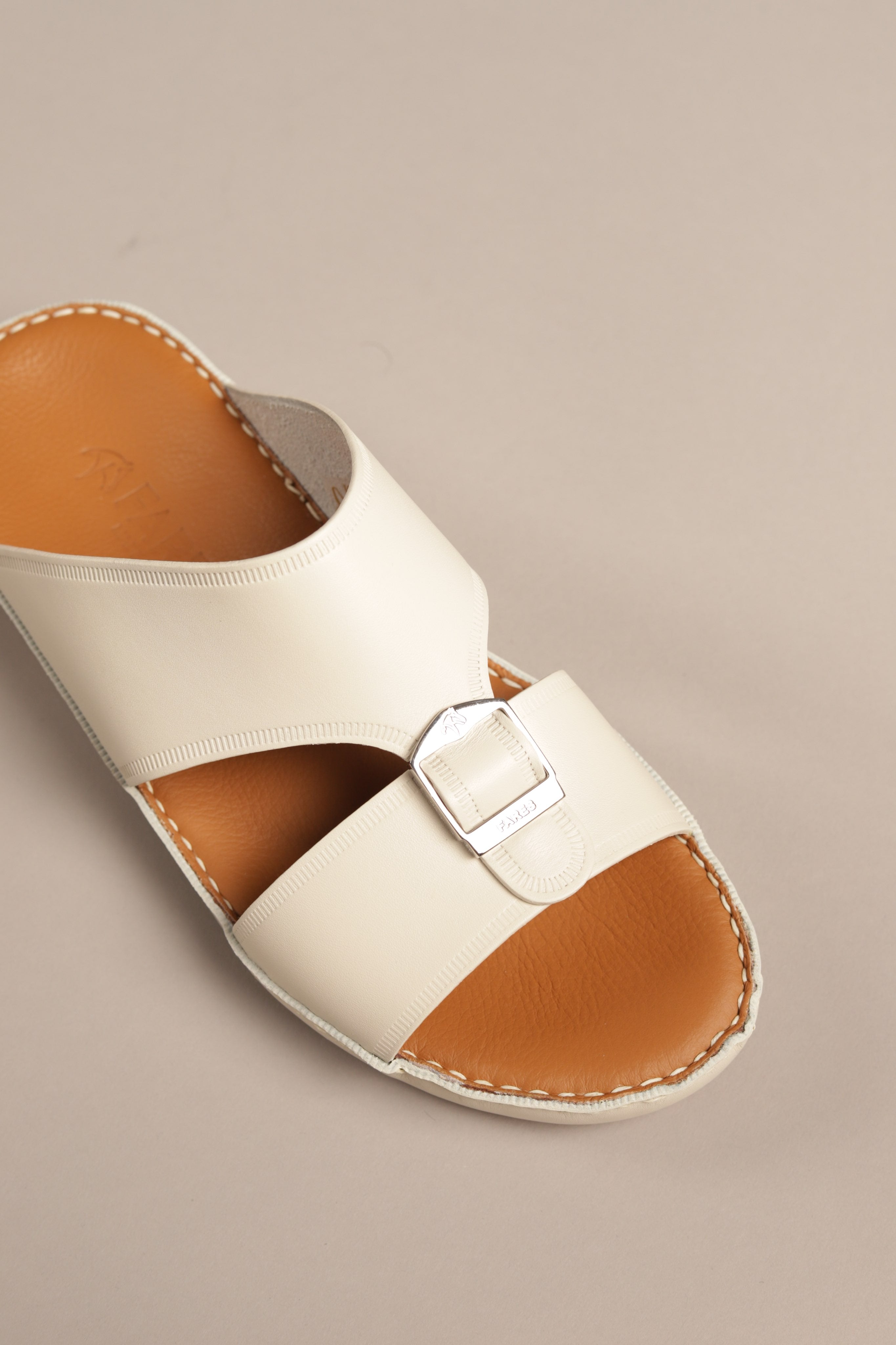 F 1493 Novo Calf Off White - Fares