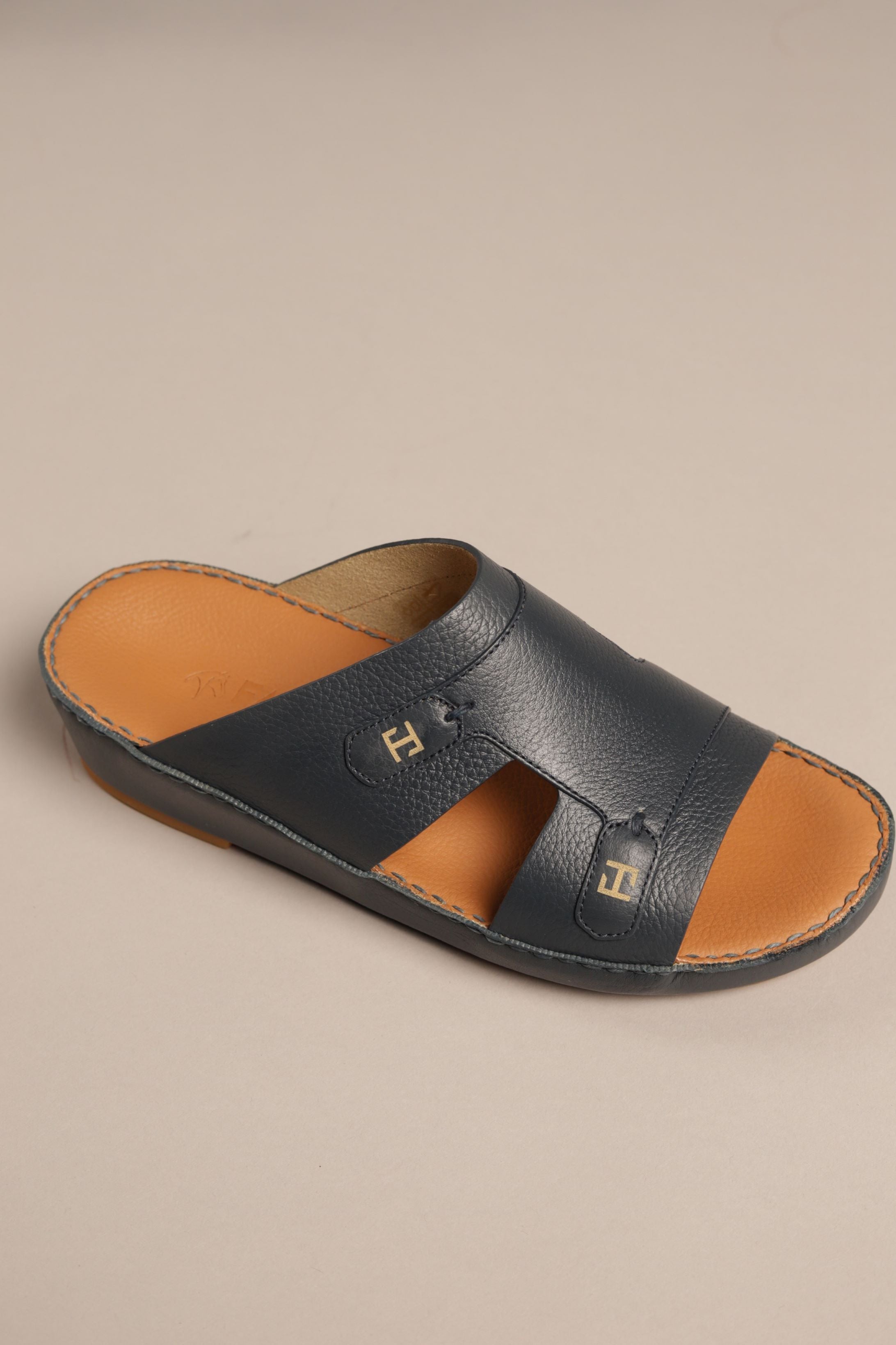 F 3277 Trotter FF Aero - Fares