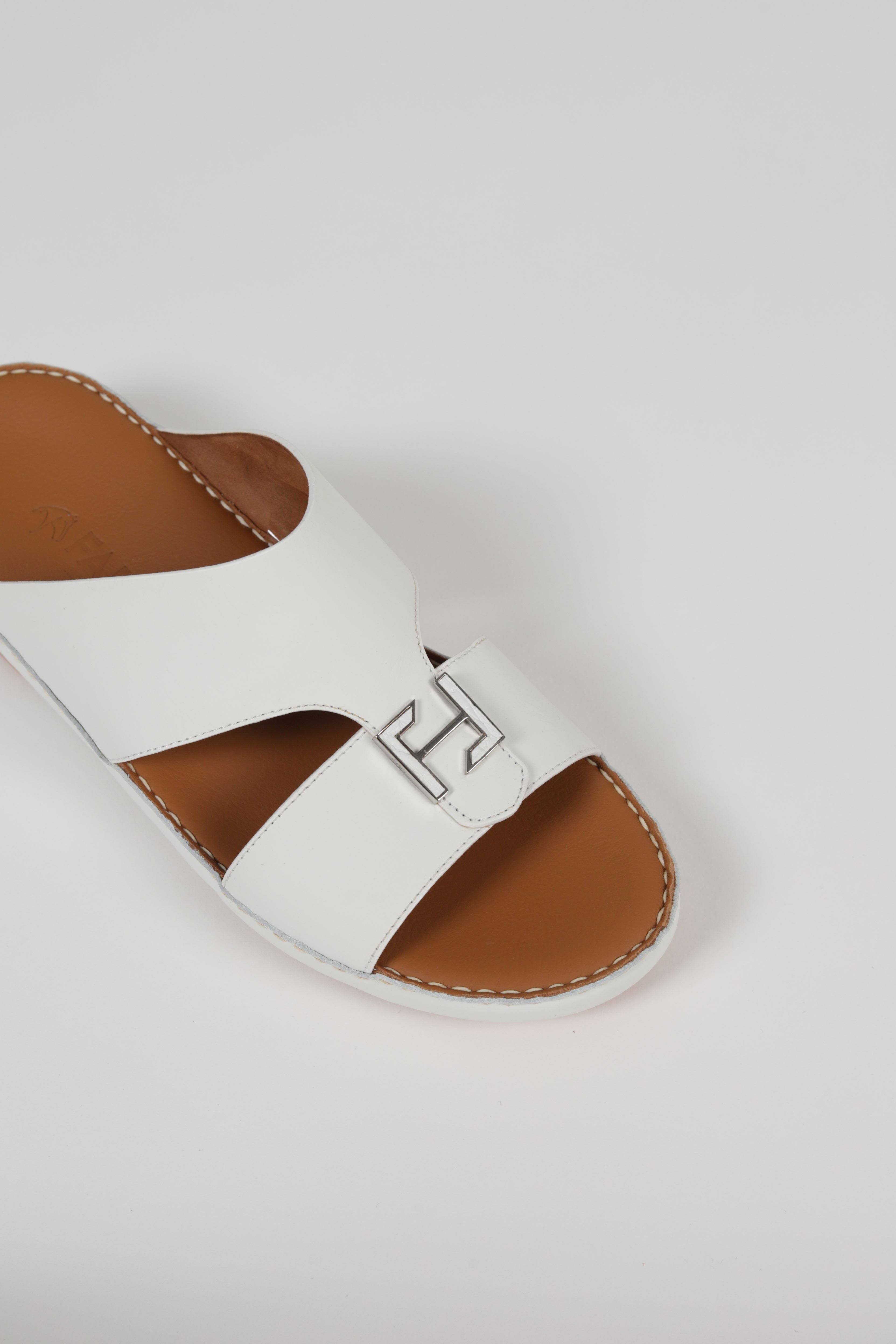 F 3193 Matt Touch Crocodile White - Fares